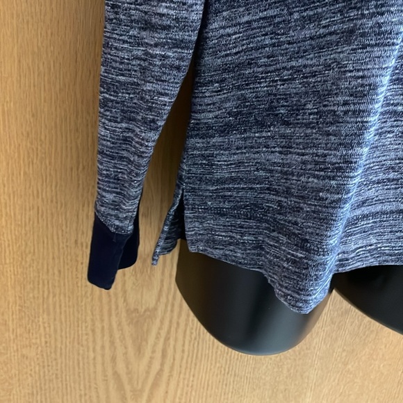 Banana Republic navy white hoodie size Large - Picture 2 of 4